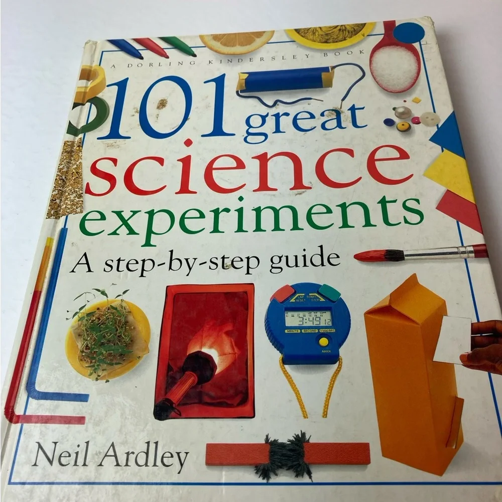 101 Great Science Experiments by Neil Ardley - Colorful Illustrated Book